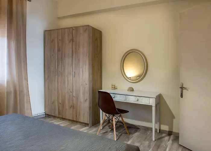 Varka Apartment