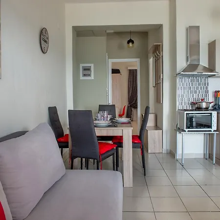 Varka Apartment Makrygialos Buitenkant foto