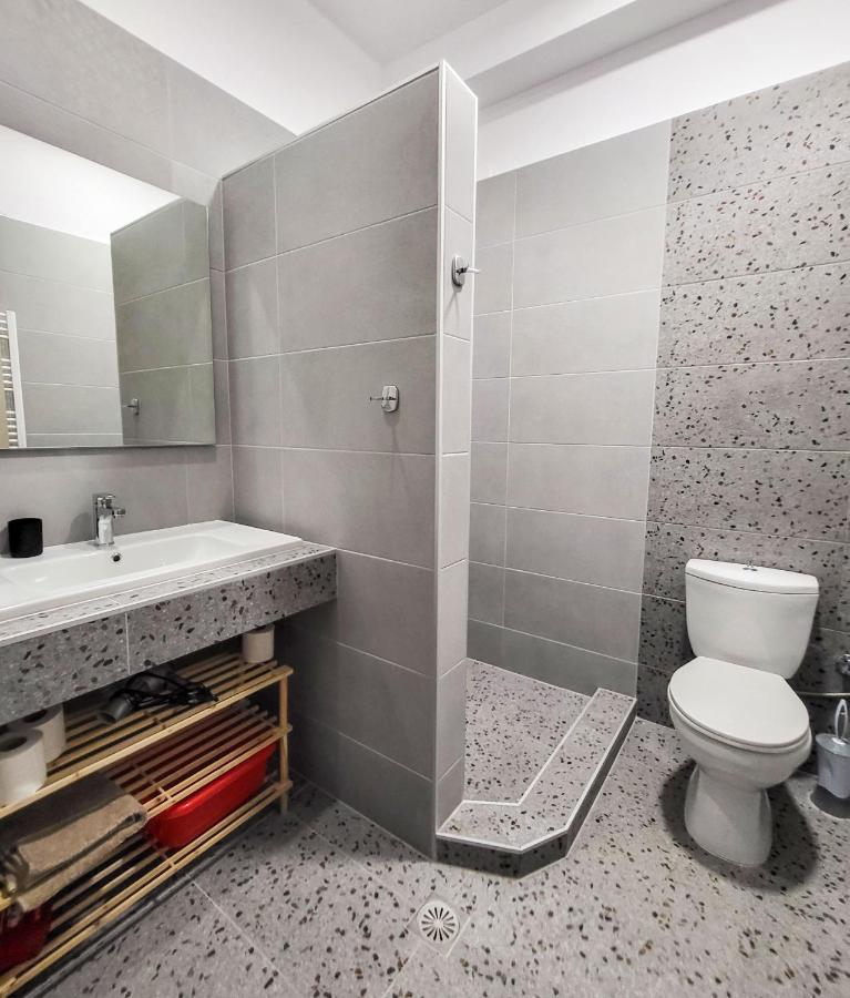 Varka Apartament *